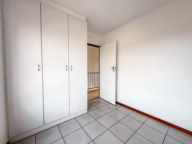 2 Bedroom Property for Sale in Protea Heights Western Cape